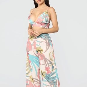 Tropical Set